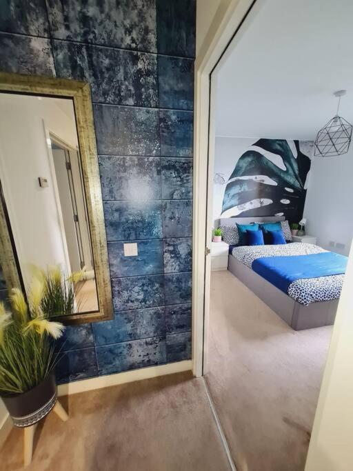 Stylish 2 Bedroom Apartment / Free Gated Parking グラスゴー エクステリア 写真